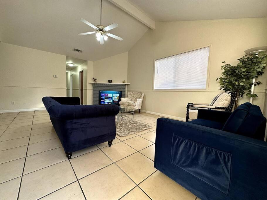 Comfortable House W/ Wi-Fi/Tv - Turlock,Ca Екстер'єр фото